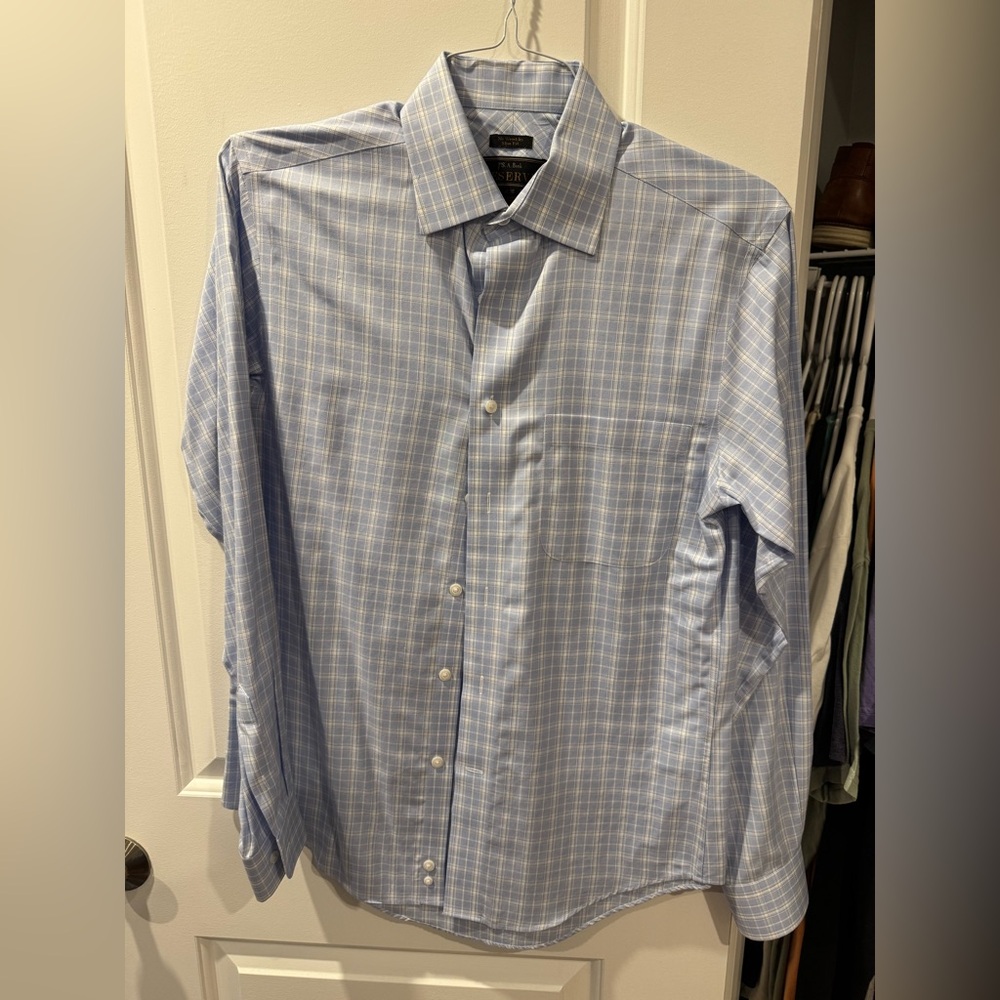 Jos. A. Bank Reserve Men’s Dress Shirt